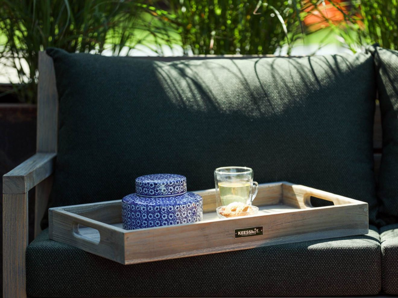 ROUGH-X Tablett 60x35 cm Braun Rabatt: 17 % ROUGH-X Tablett 60x35 cm Braun Rabatt: 17 %