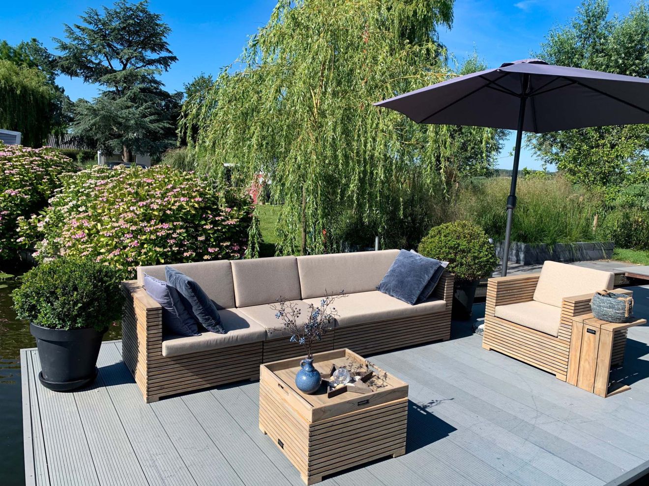 ROUGH-C Lounge Gartenhocker 60x60 cm