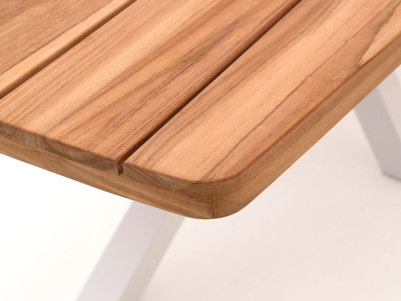 Bellagio Induno Dänisch oval Bartisch 2...