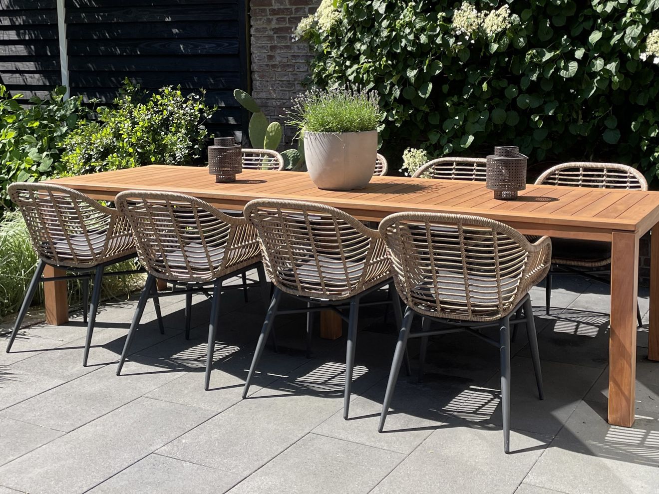 Intenso Azora/ROUGH-S 160 cm Gartenmöbel-Set 5-teilig Braun  Rabatt: 26 %