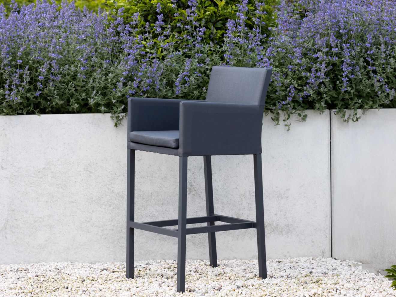 Manifesto Sulzano Barhocker Outdoor Grau Manifesto Sulzano Barhocker Outdoor Grau