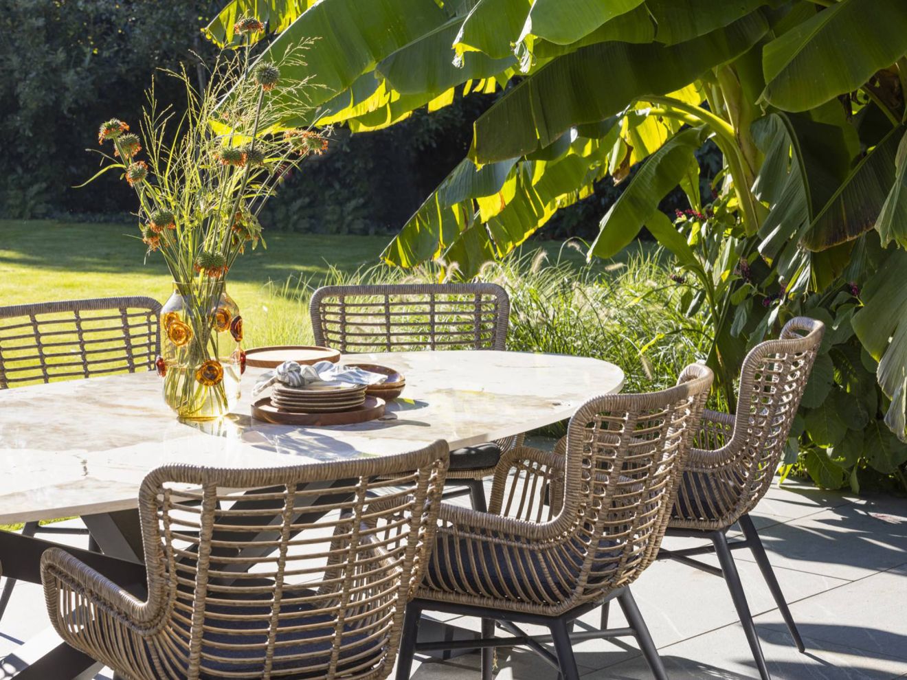 Bellagio Induno Ellips Gartentisch 240x120 cm Grau  Rabatt: 19 %