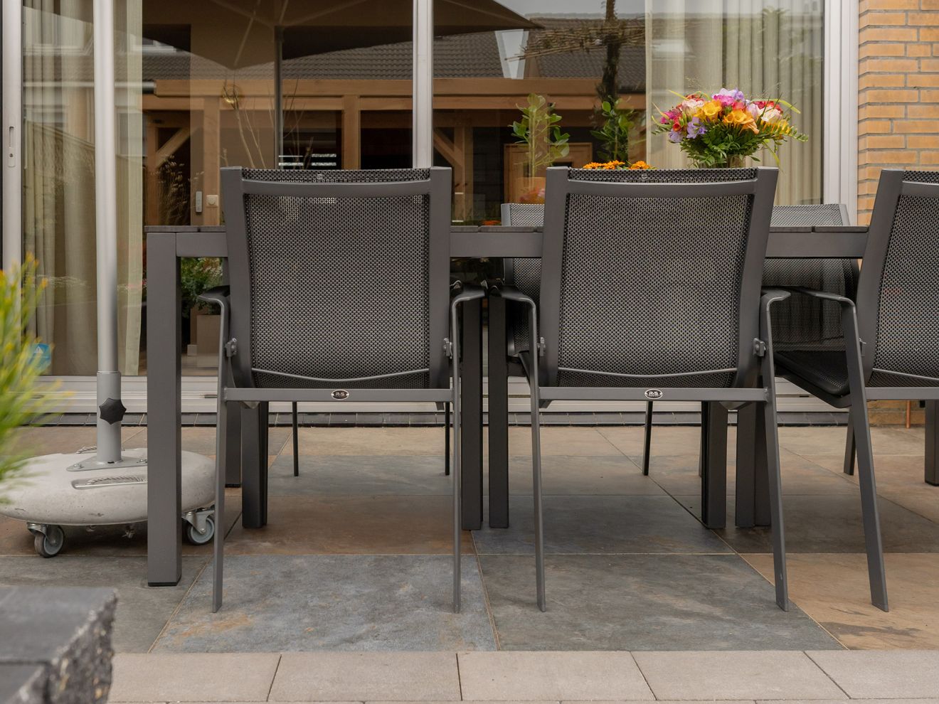 R&S Design Altea/Caluso 160 cm Gartenmöbel-Set 5-teilig stapelbar Grau  Rabatt: 29 %