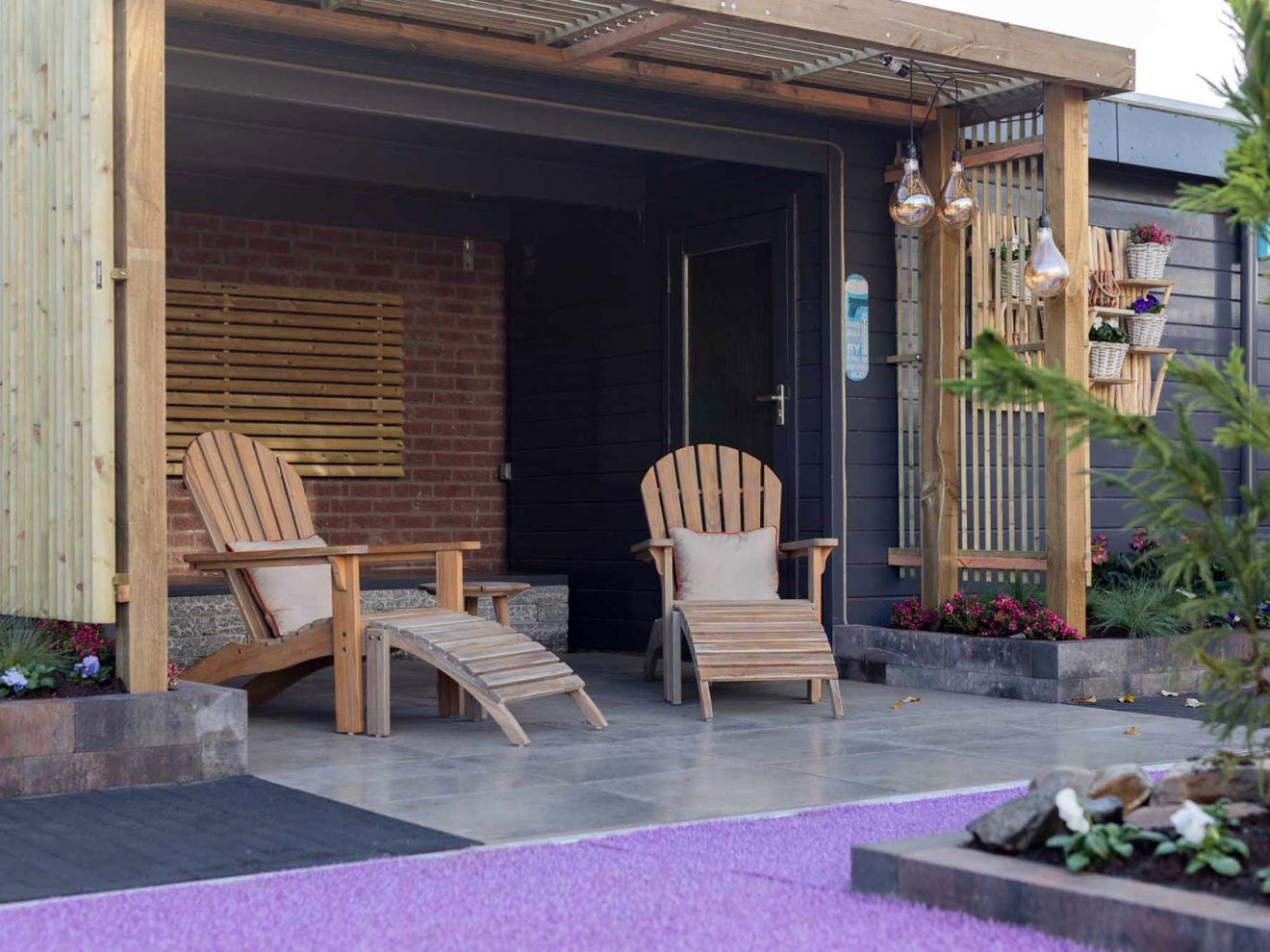 ROUGH-S Adirondack Gartenhocker