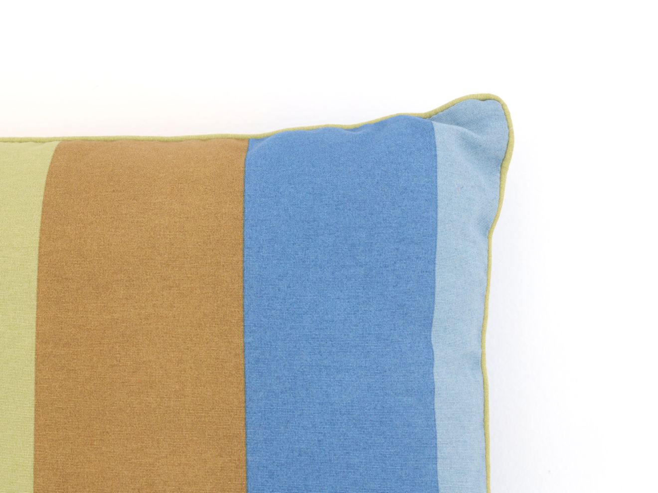 Madison Dekokissen 50x50 cm Taupe 50x50cm Rabatt: 34 % Madison Dekokissen 50x50 cm Taupe 50x50cm Rabatt: 34 %