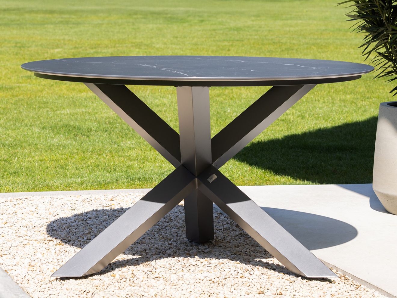 Bellagio Lodola Gartentisch ø 150cm Schwarz 150cm Rabatt: 20 %