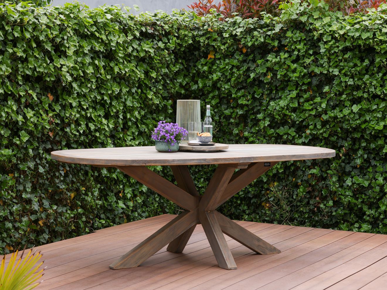 ROUGH-Y Ellips Gartentisch 240x120 cm Braun  Rabatt: 32 %